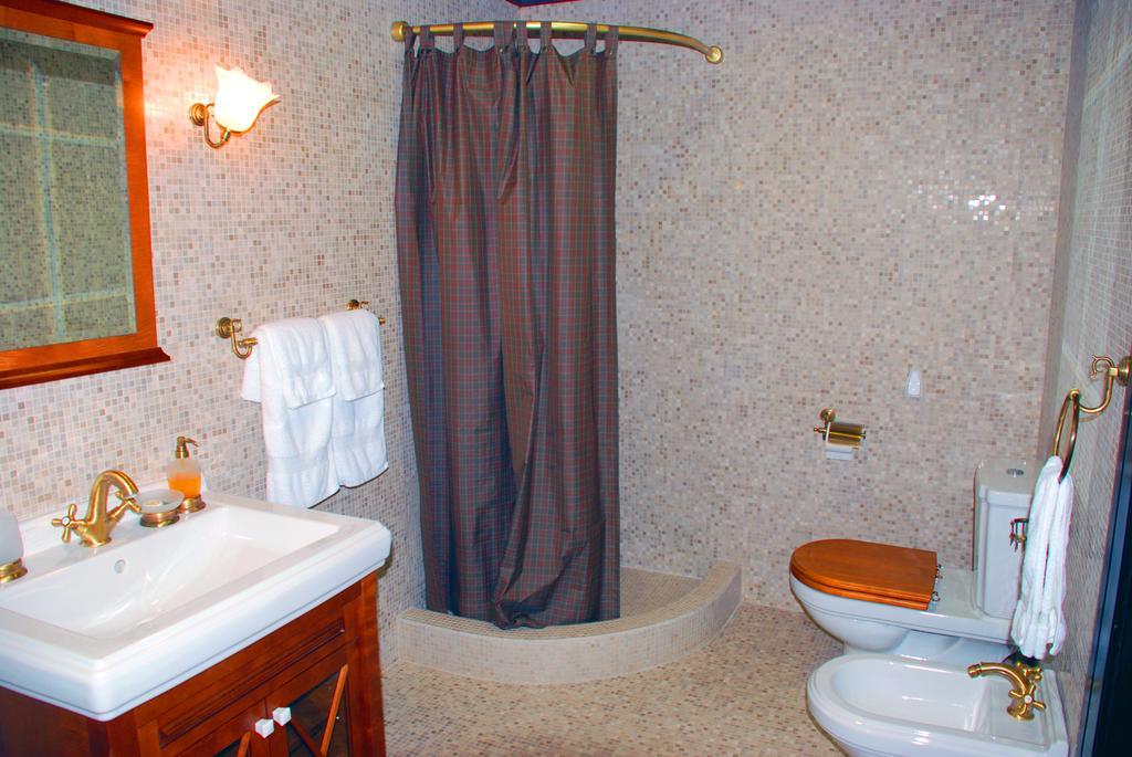 Gogol Hotel Myrhorod Room photo