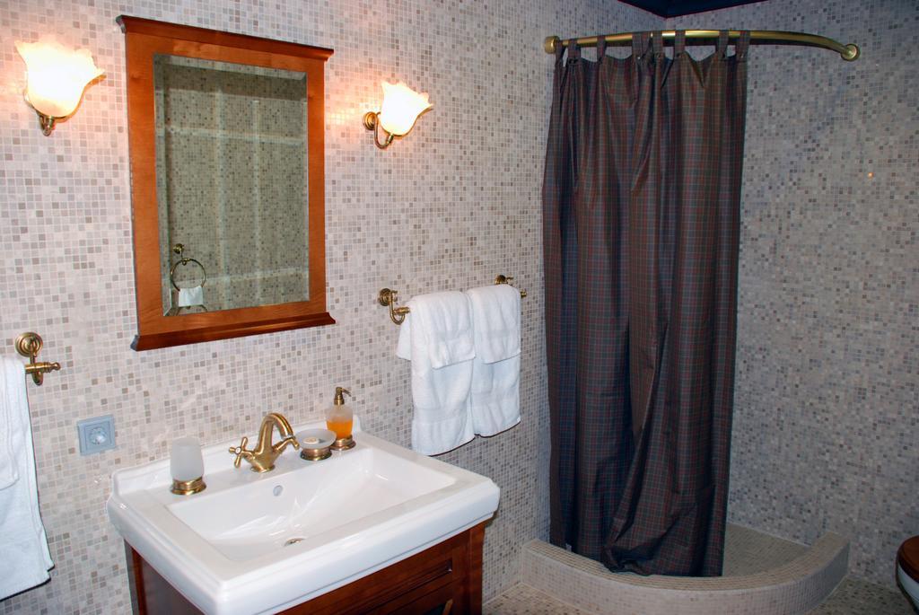 Gogol Hotel Myrhorod Room photo
